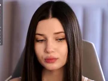 lil_esma on Chaturbate