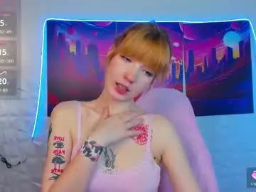 lina_blueeyed on Chaturbate