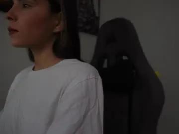 little_eli on Chaturbate