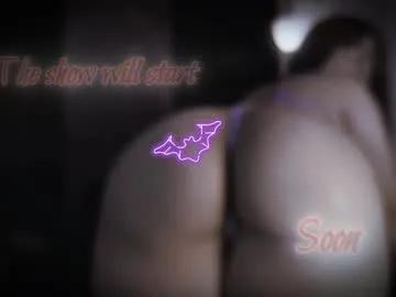 little_maeve on Chaturbate