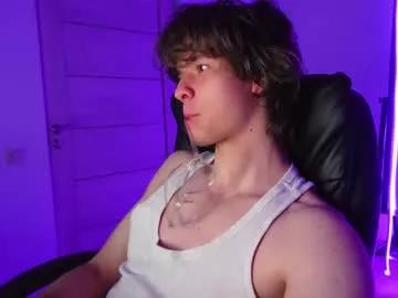 logan_fraser on Chaturbate