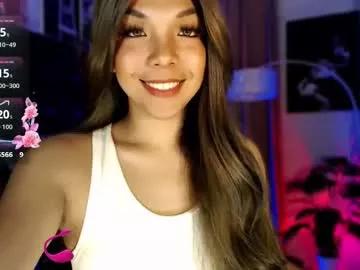 louisassy on Chaturbate