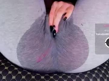 love_hard_kiru on Chaturbate