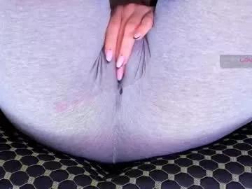 love_hard_kiru on Chaturbate