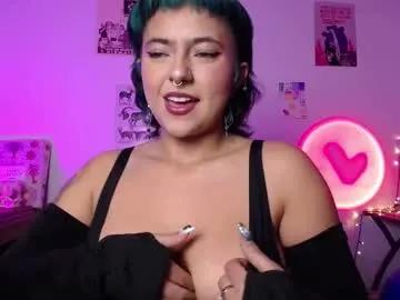 loving_alma on Chaturbate