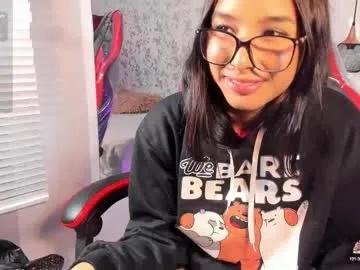 lucia_oregon on Chaturbate