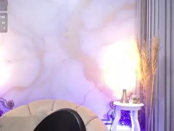 lucymilky on Chaturbate