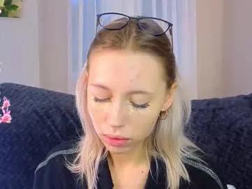 lunariabliss on Chaturbate