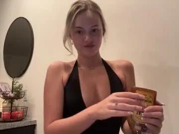 luvaimee on Chaturbate