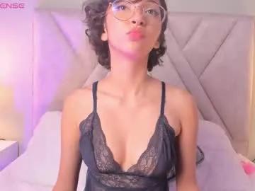 lyalee on Chaturbate