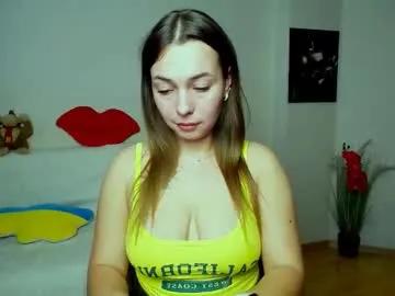 m_vikki on Chaturbate