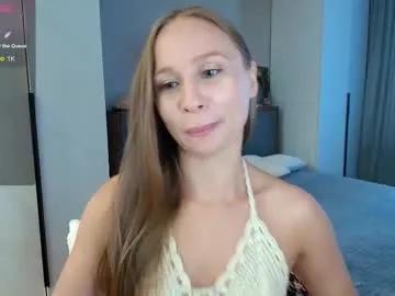 madlen_new — pinch my nipples a couple of times #nonude #dirtytalk #cei #findom #femdom [0 tokens remaining]