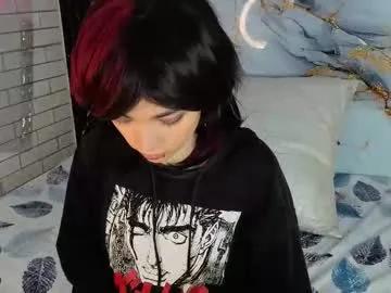 maevekuro on Chaturbate