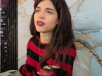 maevekuro on Chaturbate