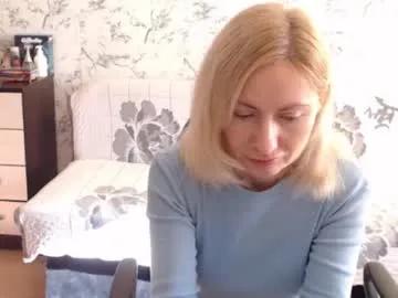 malenamila on Chaturbate