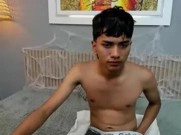 markbowie on Chaturbate