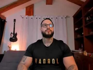 max_dic1 on Chaturbate