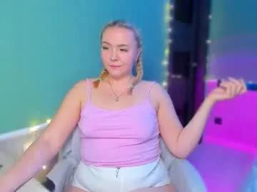 mdaluna on Chaturbate