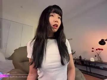 melana_love — GOAL: sucking very slobbery fingers [31 tokens remaining]  #asian #squirt #ahegao