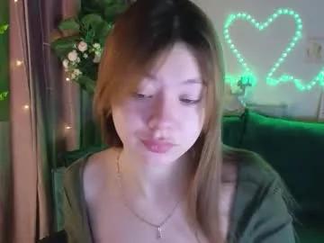 meow_mellie on Chaturbate