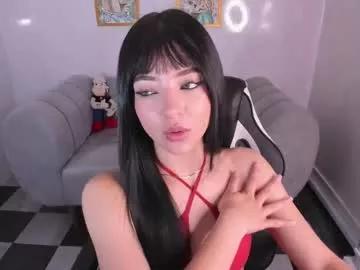 mia_collins_b on Chaturbate