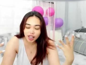 midnightbunny_ on Chaturbate