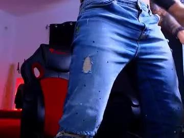 mightyaaron on Chaturbate