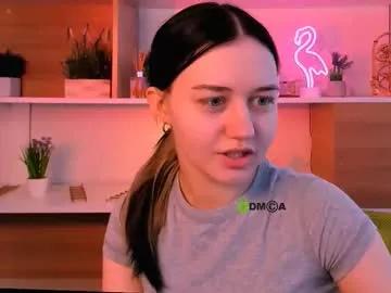 miki_ti — GOAL: doggy style [158 tokens remaining] Welcome to my room! #shy #18 #dirtytalk #striptease #smoke