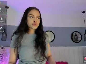 mila_hank on Chaturbate