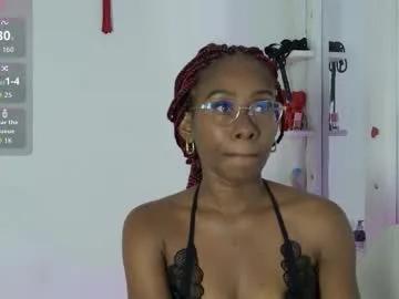 mila_n_max on Chaturbate