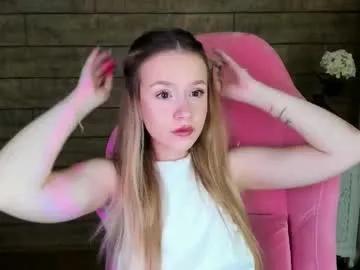 milanabalmain on Chaturbate