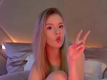 milanabalmain on Chaturbate