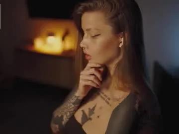 mileeena on Chaturbate