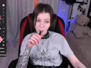 miravelle on Chaturbate