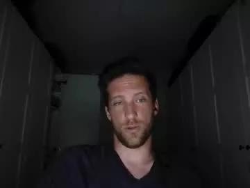 moms_little_monster on Chaturbate