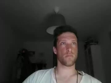 moms_little_monster on Chaturbate