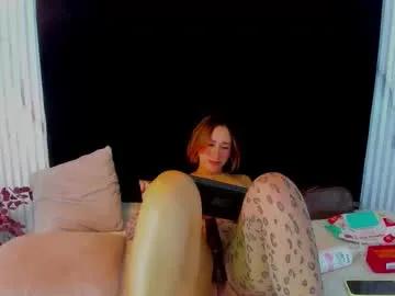 monik_fox_cr on Chaturbate