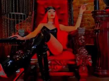 moniqueresse on Chaturbate