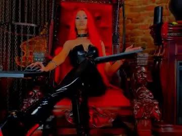 moniqueresse on Chaturbate