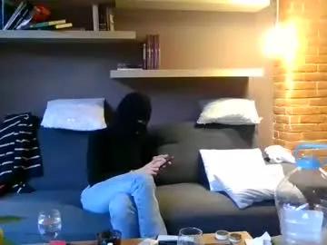 mrlong23cm on Chaturbate