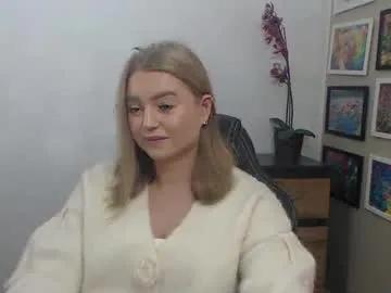 mysteryericax on Chaturbate