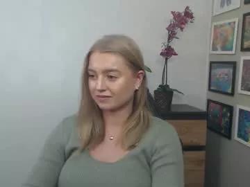 mysteryericax on Chaturbate