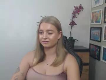 mysteryericax on Chaturbate