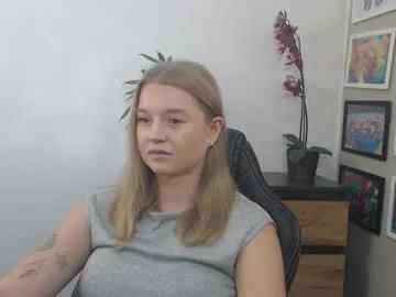 mysteryericax on Chaturbate