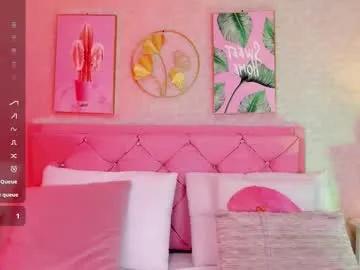 mystikdoll on Chaturbate