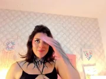mystikdoll on Chaturbate