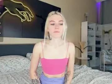 myviolet_rush on Chaturbate