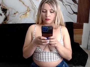 nanis_milf on Chaturbate