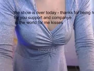 nicollbashel on Chaturbate