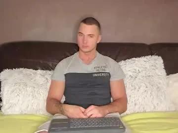 paulblack021 on Chaturbate